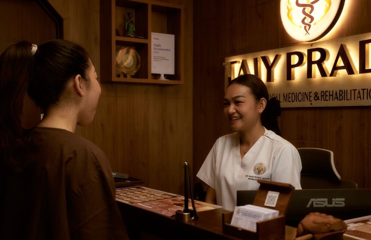 taiy-pradit-massage-reception-service2